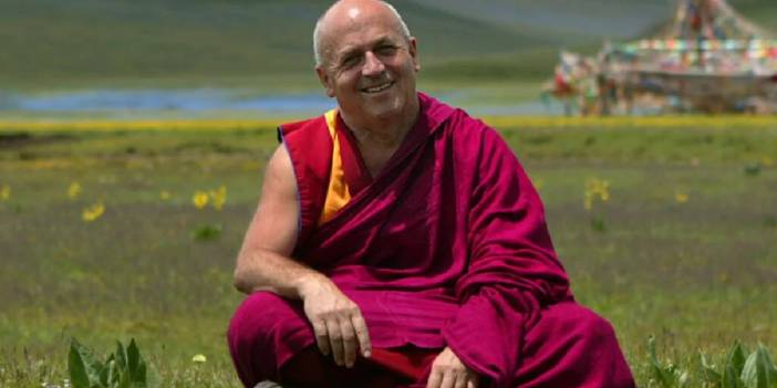 Dünyada ondan mutlusu yok! 50 senedir her gün 15 dakika yapıyor! Mutluluk bu kadar basitmiş…