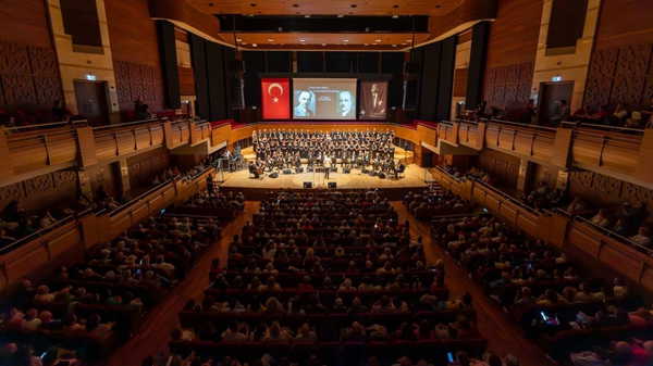 ENKA Sanat, Burçin Büke konseriyle sezonu açıyor