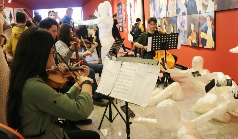 İstanbul Çocuk ve Gençlik Sanat Bienali başvuruları başladı